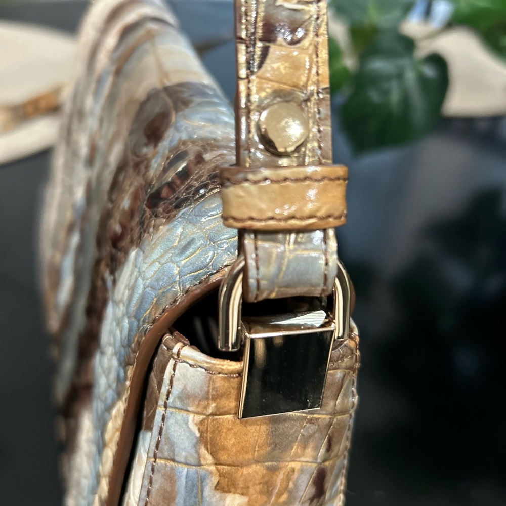 Brahmin Nadine Caribou Melbourne Croc embossed Shoulder/Crossbody Leather Bag - Picture 7 of 13